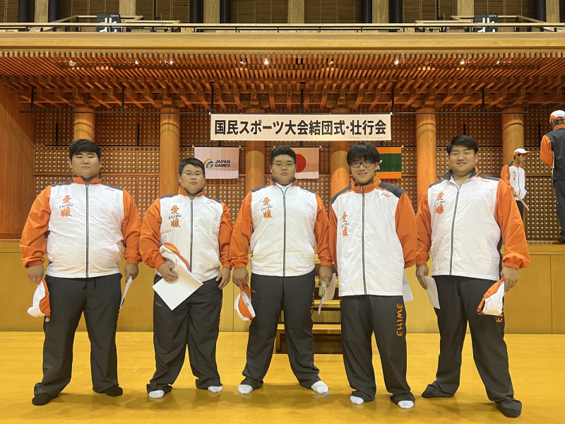結団式