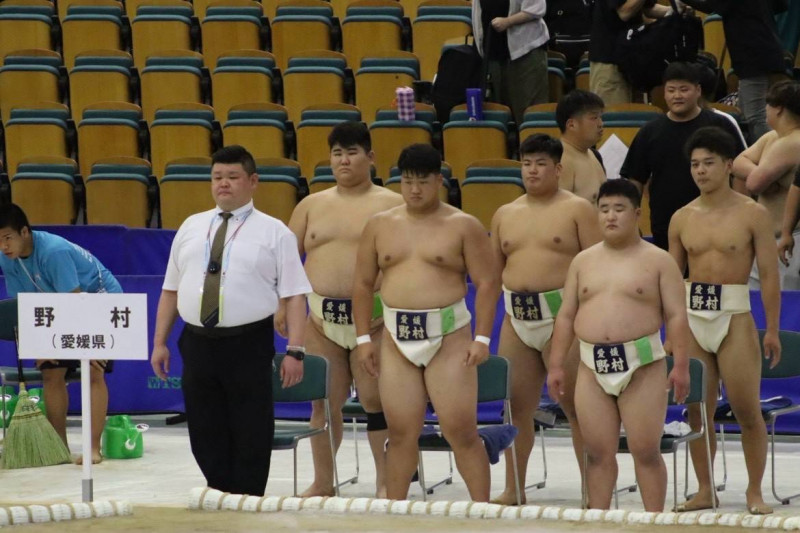 控え